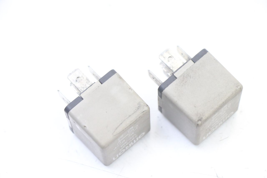 photo de RELAY PIAGGIO VESPA LX IE 125 (2010 - 2012) - Zoom on usage condition