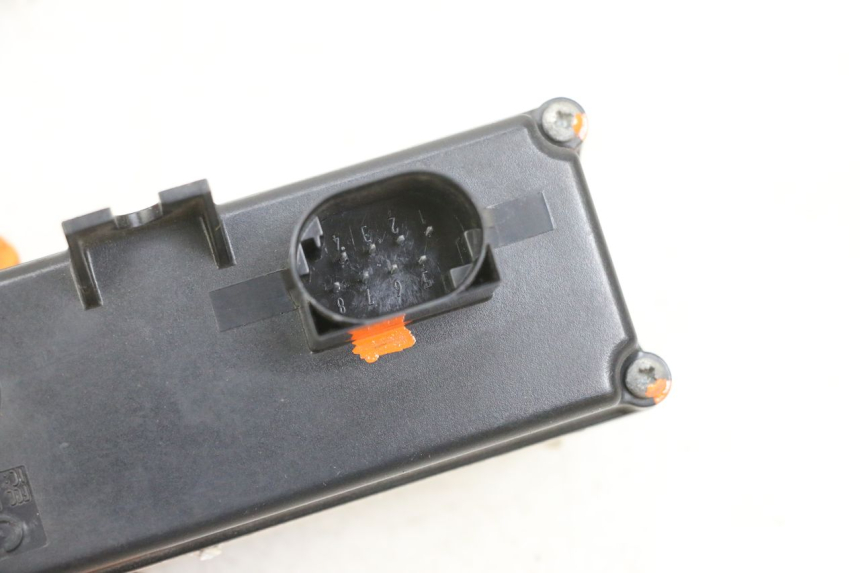 photo de ELECTRICAL RELAY BMW R RT ABS 1200 (2010 - 2014) - Component detail