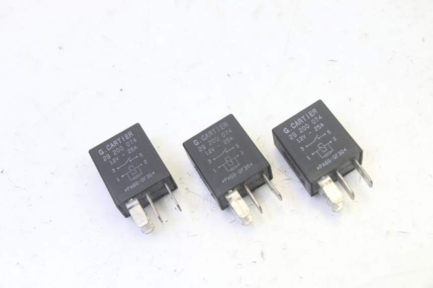 photo de ELECTRICAL RELAY PEUGEOT SATELIS 125 (2010 - 2012) - Main view