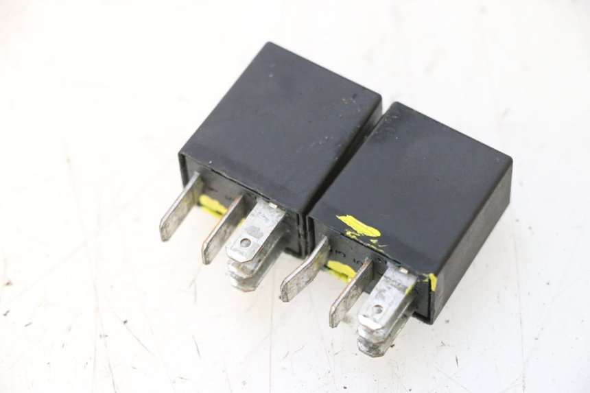 photo de RELAY PEUGEOT SATELIS 125 (2013 - 2018) - Zoom on usage condition