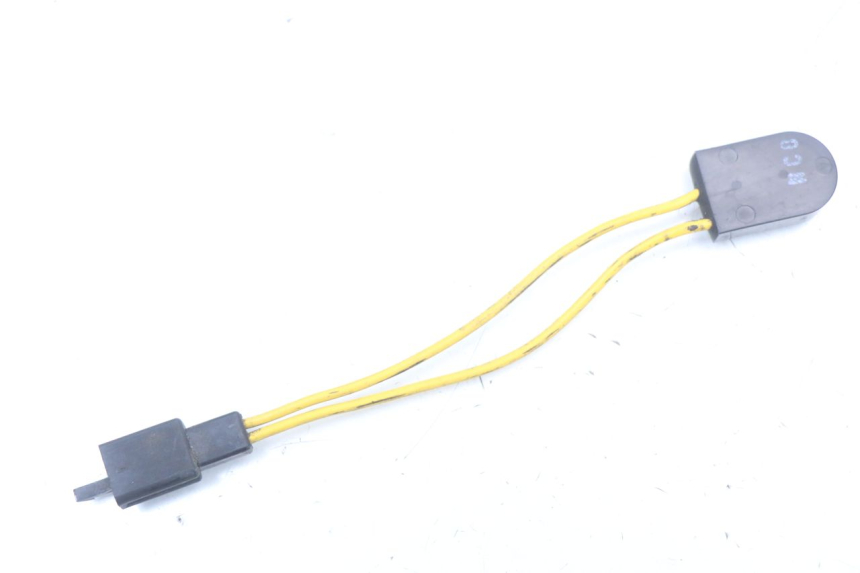 photo de RELAY APRILIA SCARABEO GT 125 (1999 - 2007) - Zoom on usage condition