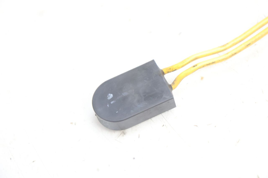 photo de RELAY APRILIA SCARABEO GT 125 (1999 - 2007) - Component detail