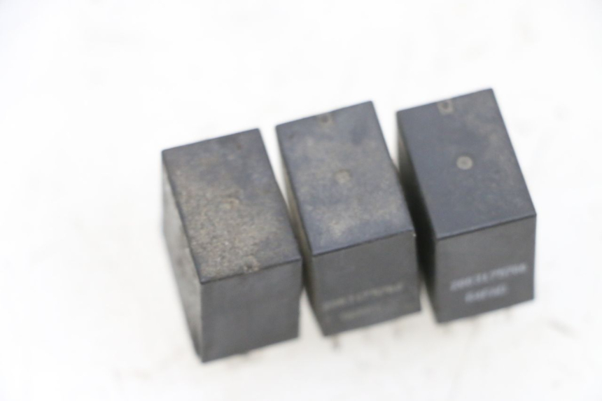 photo de RELAY PEUGEOT SPEEDFIGHT 4 4T EFI 50 (2021 - 2025) - Component detail