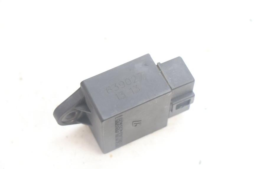 photo de ELECTRICAL RELAY APRILIA SR 2T 50 (2012 - 2017) - Zoom on usage condition
