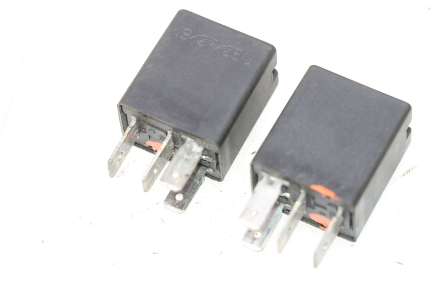 photo de RELAY DUCATI SS IE DS CARENEE 1000 (2002 - 2006) - Component detail