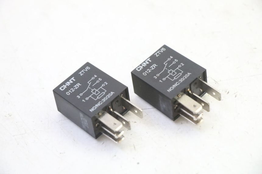 photo de RELAY PEUGEOT STREETZONE I NAKED 2T 50 (2018 - 2020) - Component detail