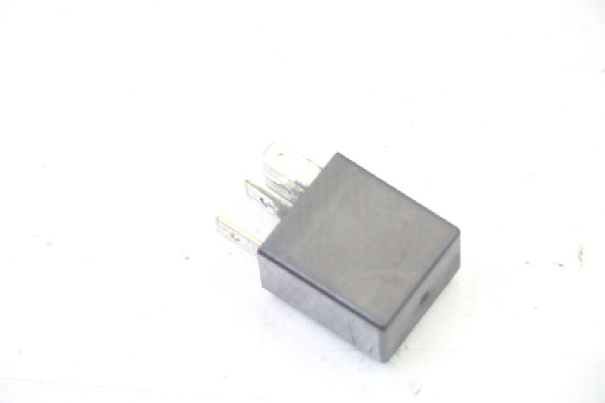 photo de ELECTRICAL RELAY APRILIA SXR 50 (2021 - 2023) - Component detail