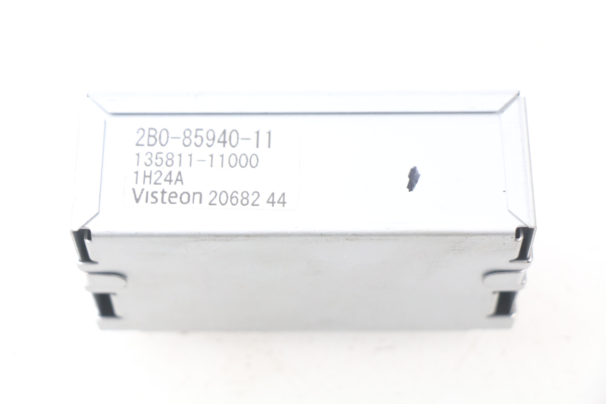 photo de ELECTRICAL RELAY YAMAHA TDM ABS 900 (2002 - 2014) - Alternative perspective