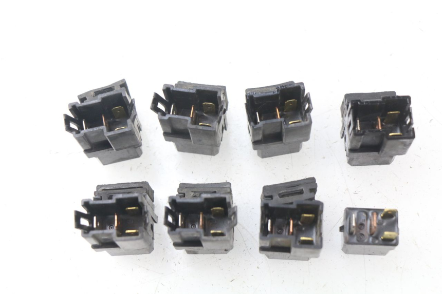 photo de ELECTRICAL RELAY YAMAHA TDM ABS 900 (2002 - 2014) - Zoom on usage condition