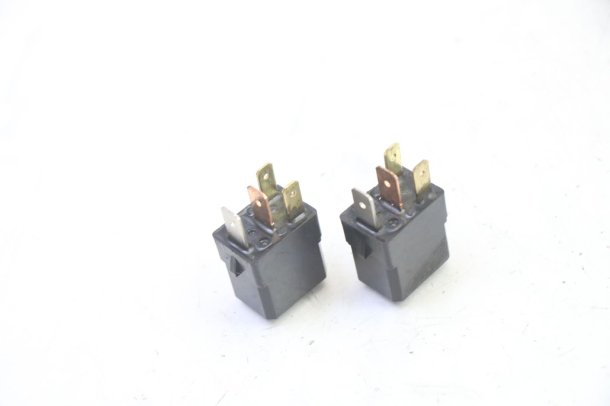 photo de ELECTRICAL RELAY YAMAHA TDM ABS 900 (2002 - 2014) - Component detail