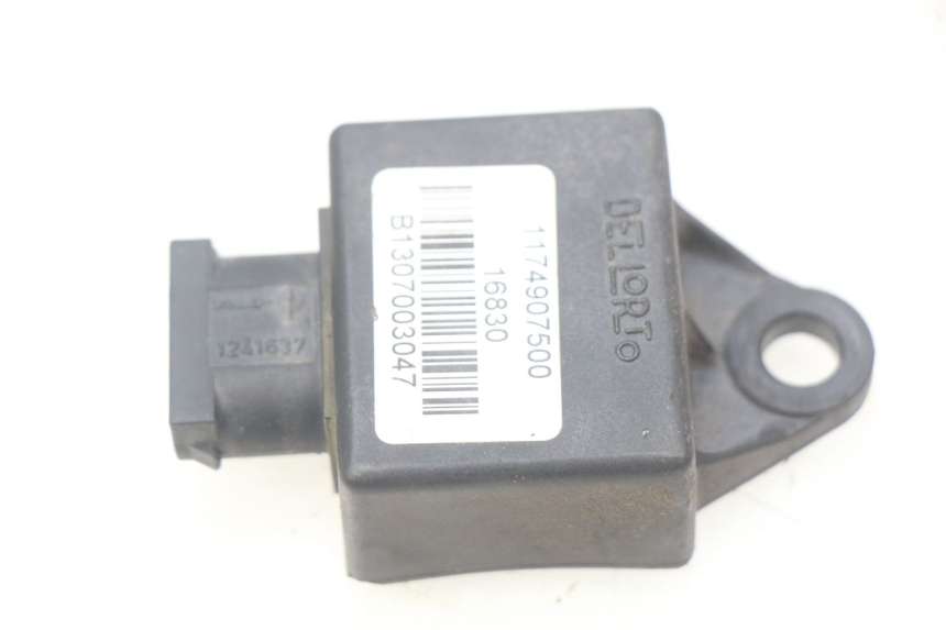photo de ELECTRICAL RELAY PEUGEOT TKR TREKKER FURIOUS 50 (2005 - 2014) - Main view