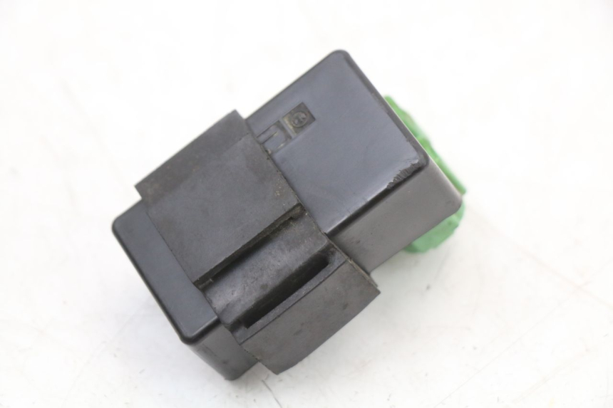 photo de ELECTRICAL RELAY HONDA TRX 300 (1988 - 2000) - Alternative perspective