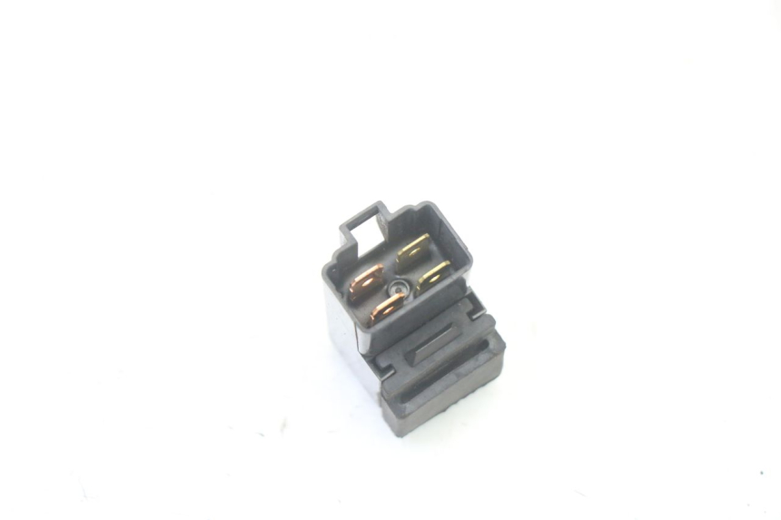 photo de ELECTRICAL RELAY SUZUKI UH BURGMAN 125 (2002 - 2006) - Zoom on usage condition