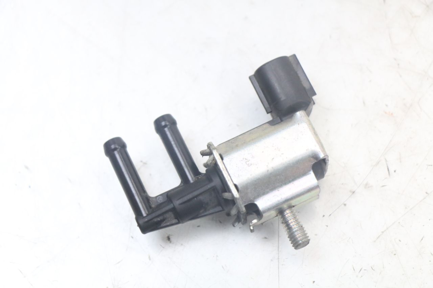 photo de ELECTRICAL RELAY KAWASAKI VERSYS ABS 650 (2015 - 2018) - Main view