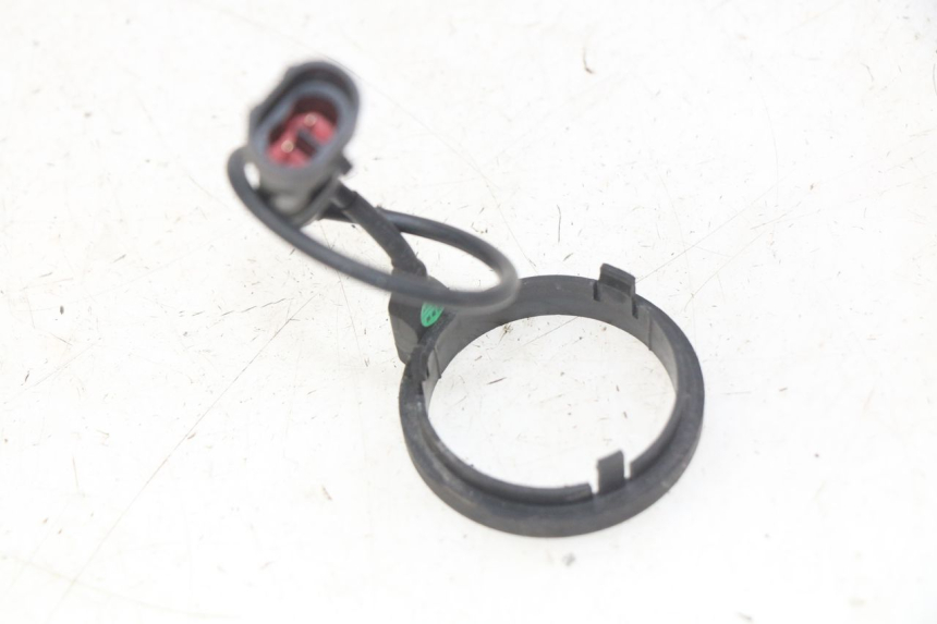 photo de ELECTRICAL RELAY PIAGGIO VESPA GTS IGET ABS 125 (2017 - 2023) - Zoom on usage condition