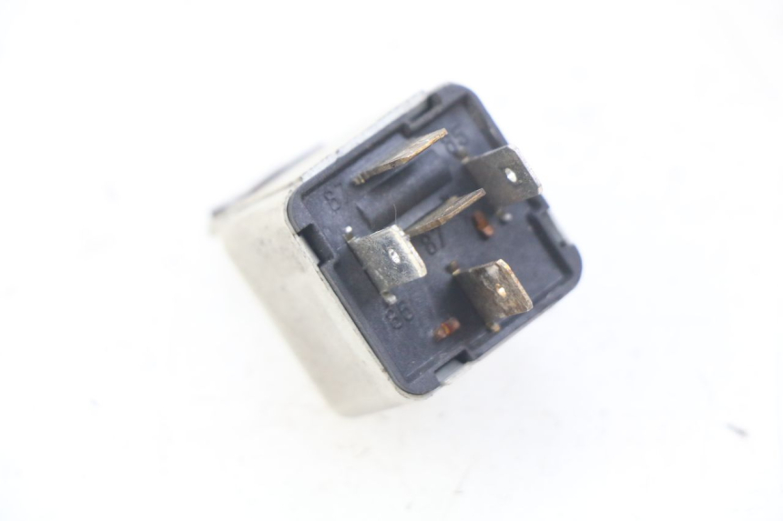 photo de ELECTRICAL RELAY PIAGGIO VESPA LX 125 (2005 - 2010) - Component detail