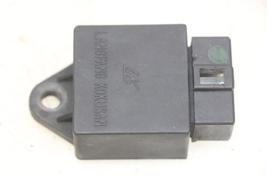photo de ELECTRICAL RELAY PIAGGIO VESPA LXV 125 (2006 - 2009) - Main view