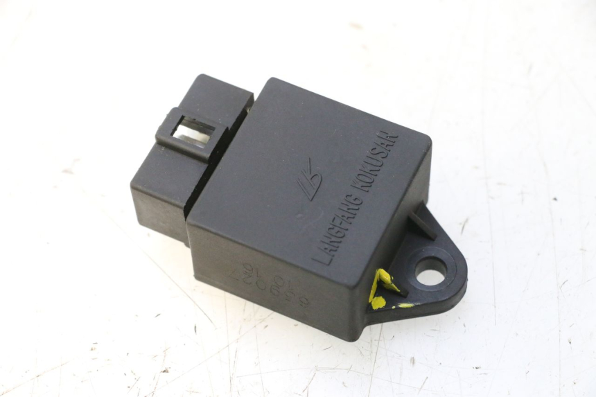 photo de ELECTRICAL RELAY PIAGGIO VESPA PRIMAVERA 2T 50 (2013 - 2018) - Main view