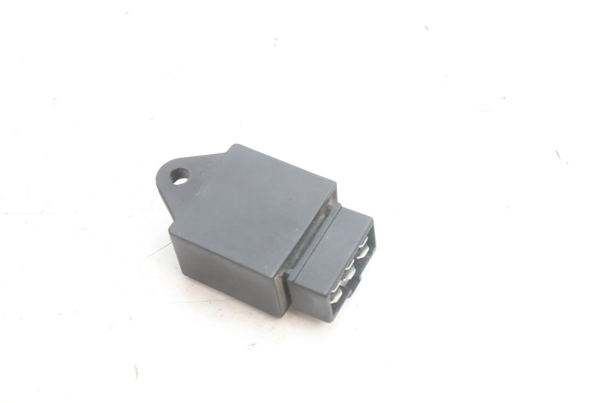 photo de ELECTRIC RELAY PIAGGIO VESPA S 2T 50 (2007 - 2014) - Zoom on usage condition
