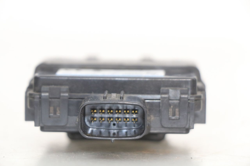 photo de ELECTRIC RELAY YAMAHA XMAX X-MAX ABS 125 (2017 - 2020) - Zoom on usage condition