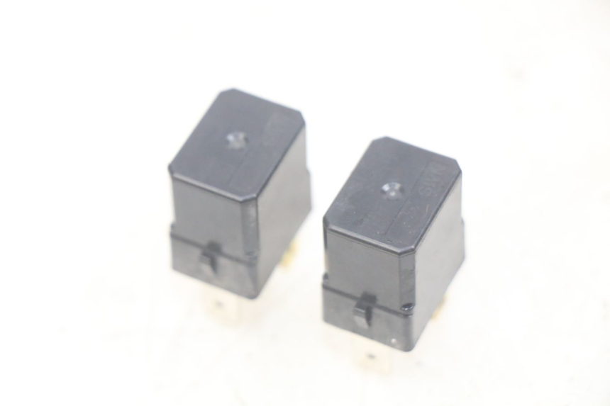 photo de ELECTRICAL RELAY YAMAHA X-MAX XMAX 125 (2010 - 2013) - Component detail