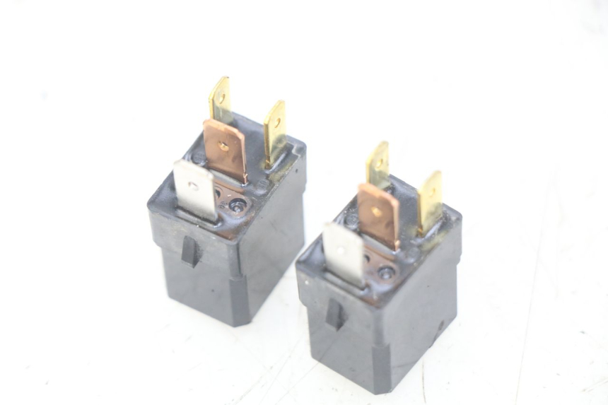 photo de ELECTRICAL RELAY YAMAHA X-MAX XMAX 125 (2010 - 2013) - Zoom on usage condition