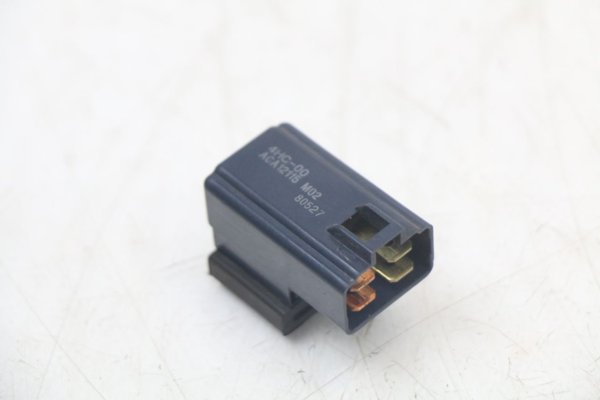 photo de ELECTRICAL RELAY YAMAHA X-MAX XMAX 250 (2006 - 2009) - Main view