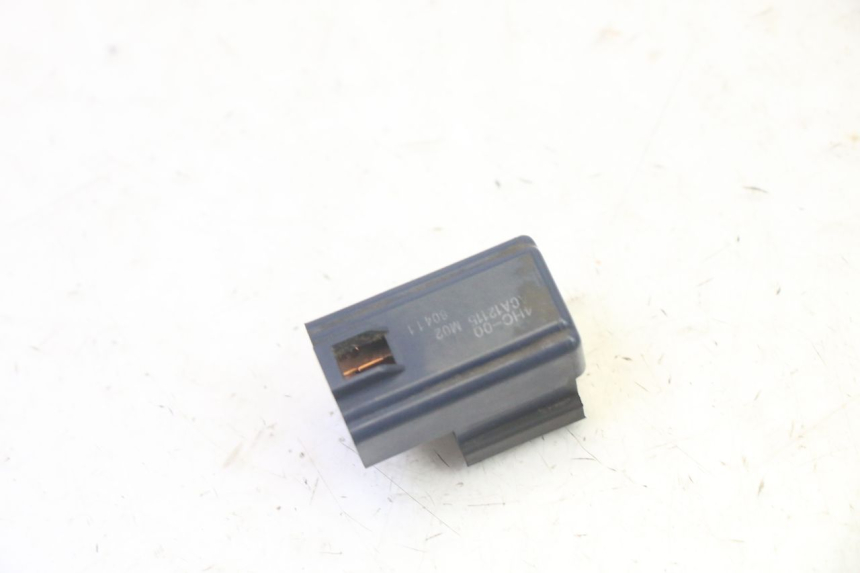 photo de ELECTRICAL RELAY YAMAHA X-MAX XMAX 250 (2006 - 2009) - Component detail