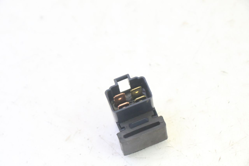 photo de ELECTRICAL RELAY YAMAHA X-MAX XMAX 250 (2006 - 2009) - Zoom on usage condition