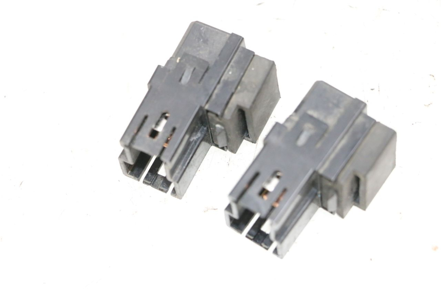 photo de ELECTRICAL RELAY YAMAHA X-MAX XMAX 125 (2010 - 2013) - Alternative perspective