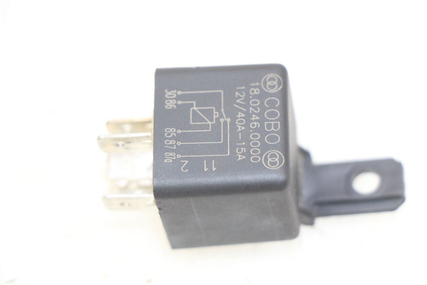 photo de ELECTRIC RELAY PIAGGIO XEVO - X EVO 125 (2007 - 2017) - Component detail