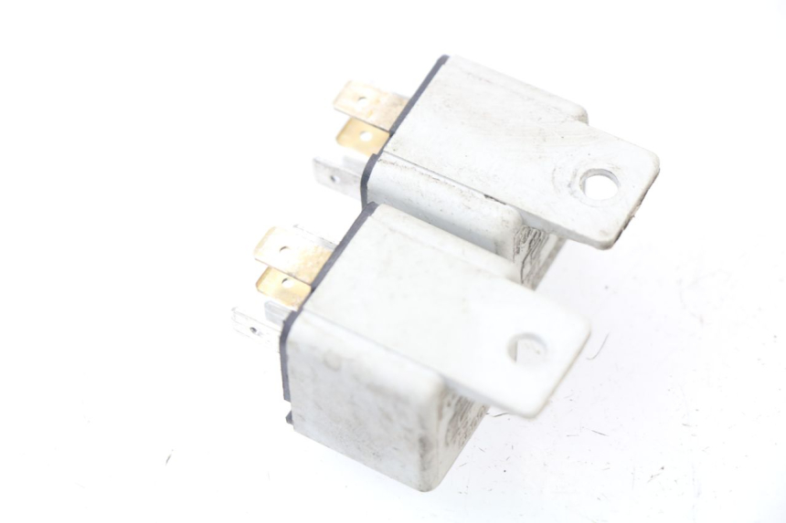 photo de RELAY PIAGGIO XEVO X-EVO 250 (2007 - 2012) - Alternative perspective