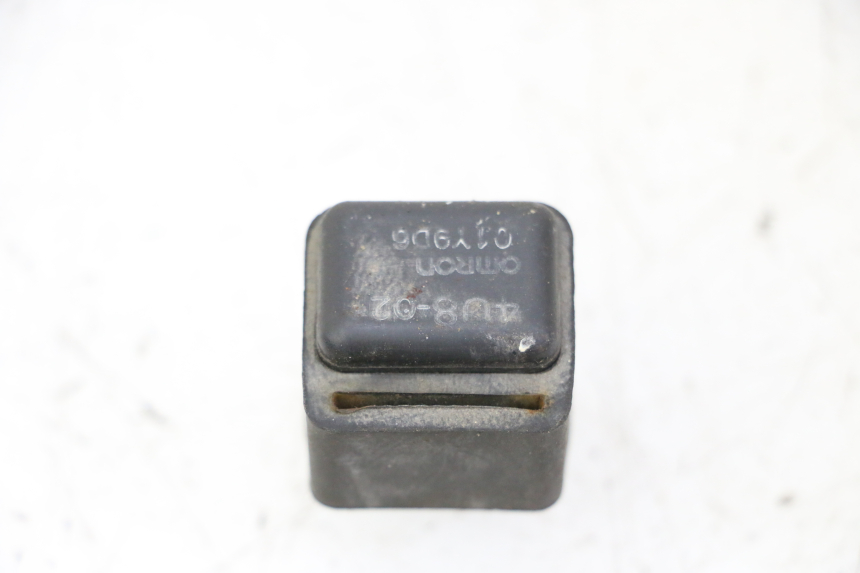 photo de RELAY YAMAHA XJN DIVERSION 600 (2000 - 2003) - Component detail