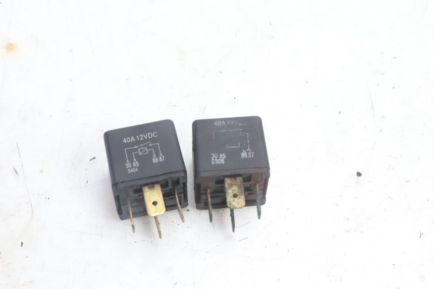 photo de ELECTRICAL RELAY YAMAHA YP MAJESTY 125 (2007 - 2010) - Component detail