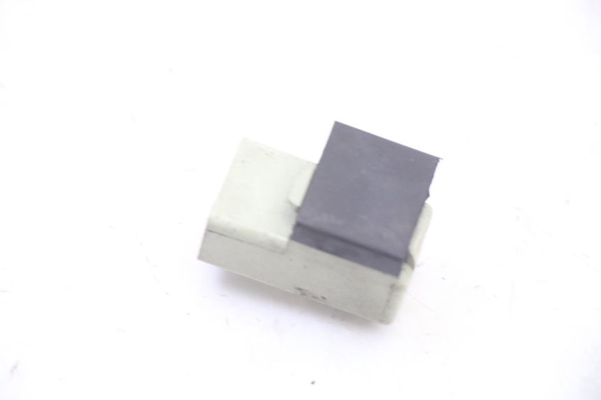 photo de RELAY YAMAHA YP X-MAX XMAX 400 (2014 - 2017) - Technical close-up