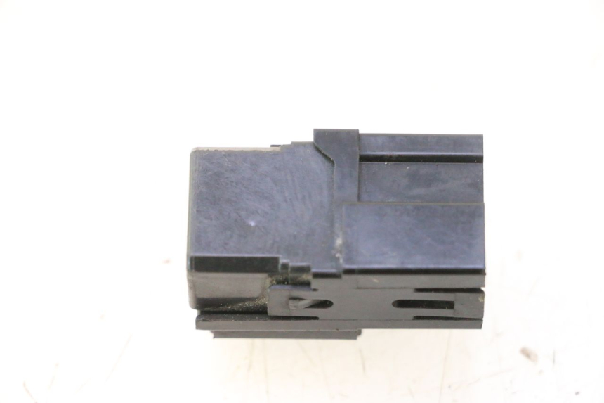 photo de RELAY YAMAHA YZF R6 600 (2008 - 2009) - Main view