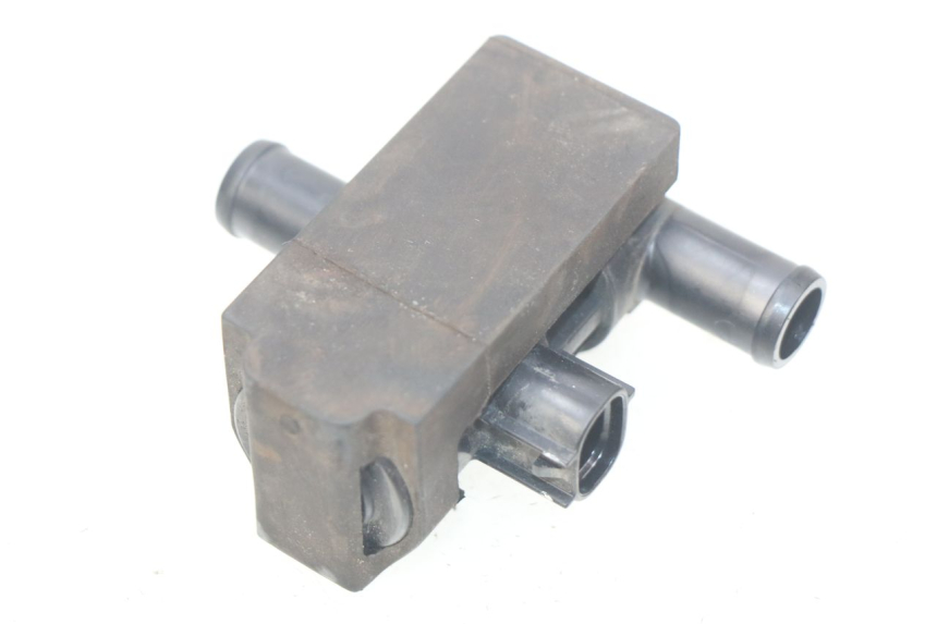 photo de ELECTRICAL RELAY KAWASAKI Z 650 (2016 - 2019) - Alternative perspective