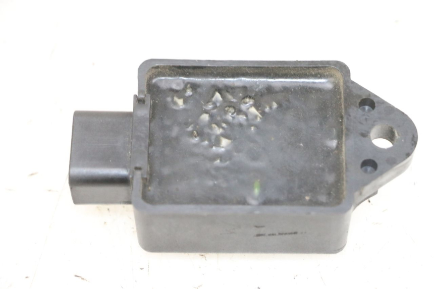 photo de RELAY KAWASAKI ZR 7 750 (1999 - 2004) - Zoom on usage condition