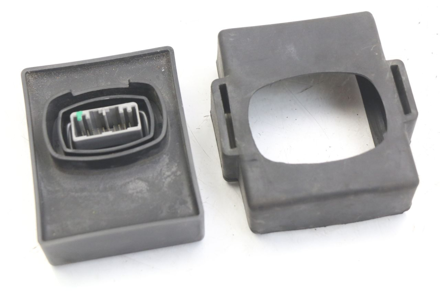 photo de HEADLIGHT RELAY HONDA FORZA 125 (2015 - 2016) - Main view