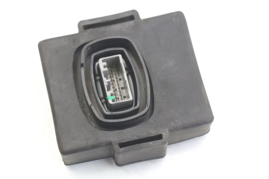 photo de HEADLIGHT RELAY HONDA FORZA 125 (2015 - 2016) - Component detail