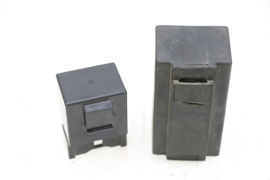 photo de FUEL PUMP RELAY YAMAHA MT-07 MT07 ABS 700 (2018 - 2020) - Zoom on usage condition