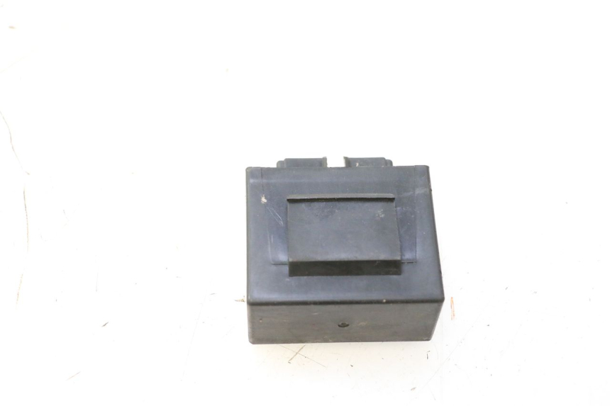 photo de FUEL PUMP RELAY YAMAHA XP T-MAX ABS 500 (2005 - 2005) - Zoom on usage condition