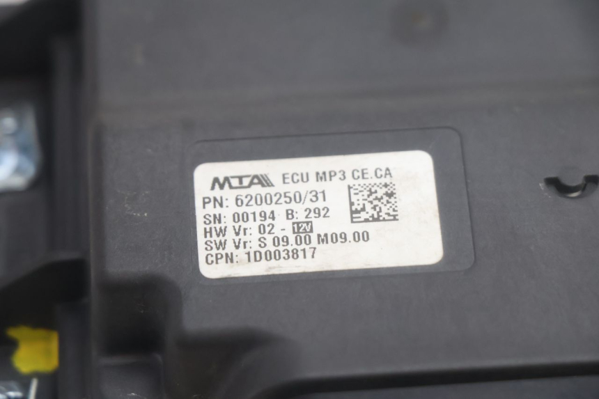 photo de ROLL LOCK RELAY PIAGGIO MP3 HPE 530 (2022 - 2026) - Component detail