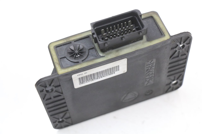 photo de ROLL LOCK RELAY PIAGGIO MP3 500 (2011 - 2015) - Zoom on usage condition