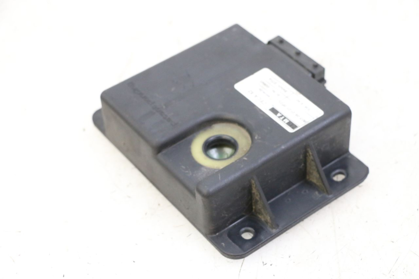 photo de RELAY ROLL LOCK PIAGGIO MP3 500 (2014 - 2017) - Technical close-up