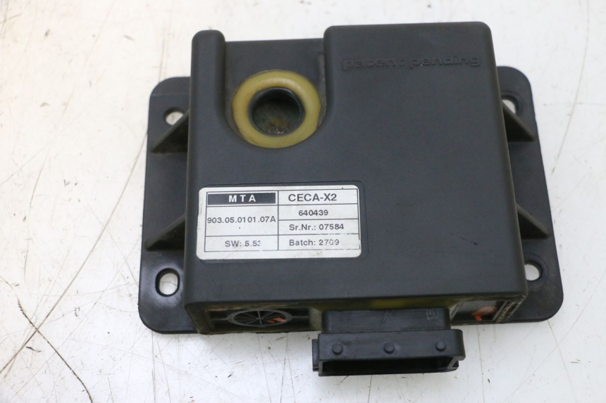 photo de RELAY ROLL LOCK PIAGGIO MP3 RL 250 (2006 - 2010) - Technical close-up