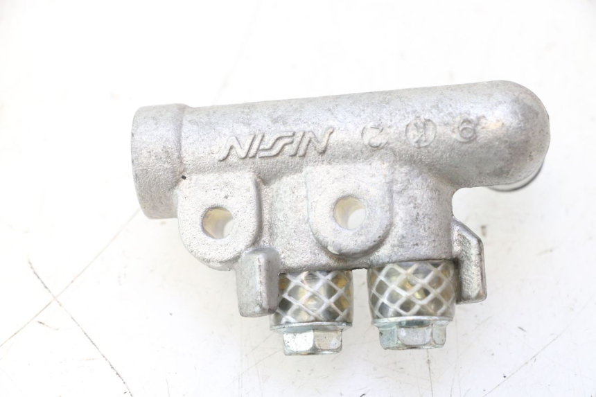 photo de BRAKE PROPORTIONING VALVE SUZUKI BURGMAN 125 (2007 - 2014) - Main view