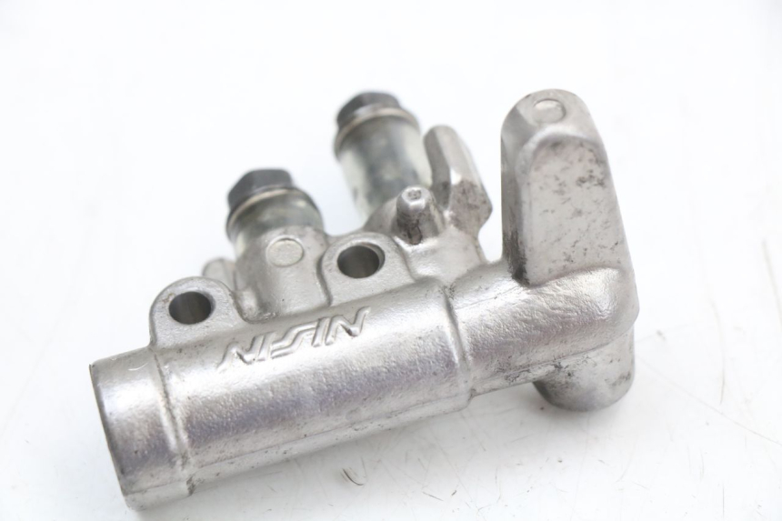 photo de BRAKE SPLITTER HONDA FJS SILVER WING SILVERWING 400 (2005 - 2008) - Alternative perspective