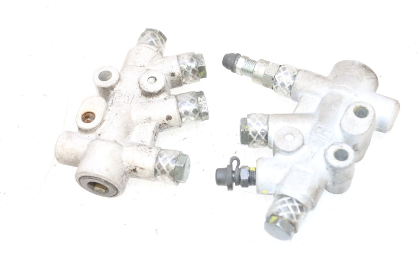 photo de BRAKE PROPORTIONING VALVE PIAGGIO MP3 RL 250 (2006 - 2010) - Zoom on usage condition