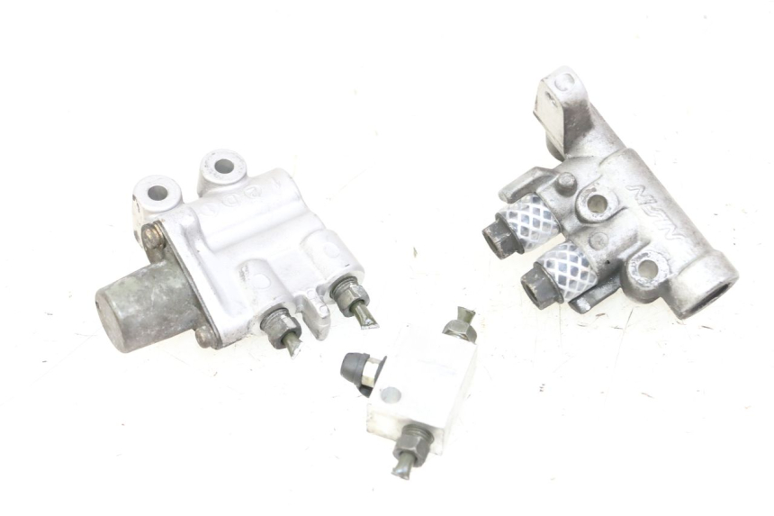 photo de BRAKE SPLITTER HONDA ST PAN EUROPEAN 1300 (2002 - 2013) - Component detail